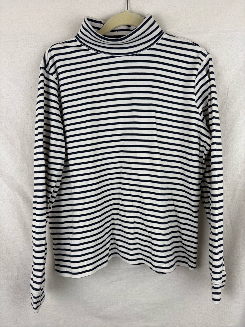 L.L. Bean Women’s Black and White Striped Long Sleeve Turtleneck Cotton - XL